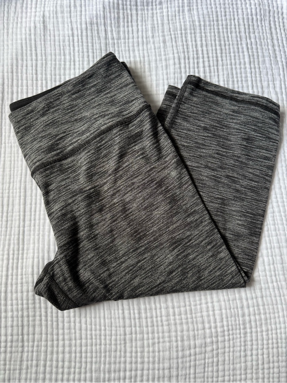 Victoria's Secret Gray Heathered Capris Large